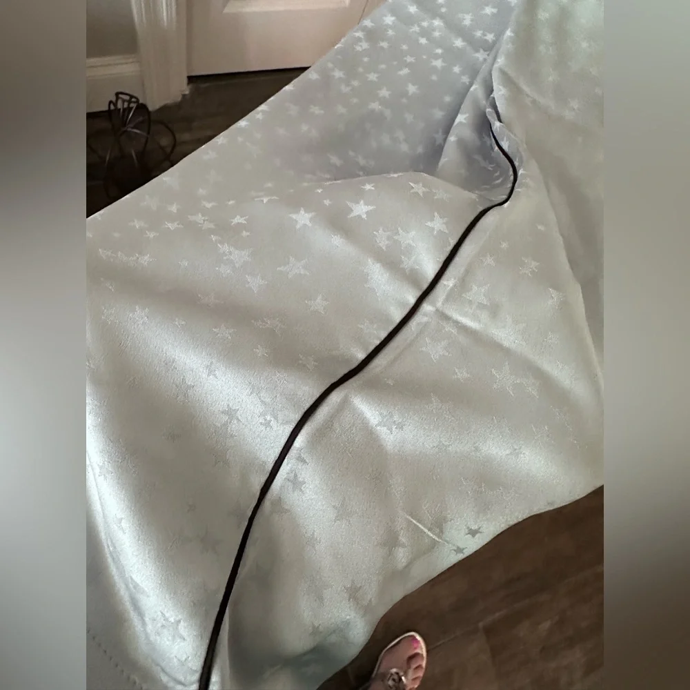 Victoria's Secret Silver Star Print Pajama Pants